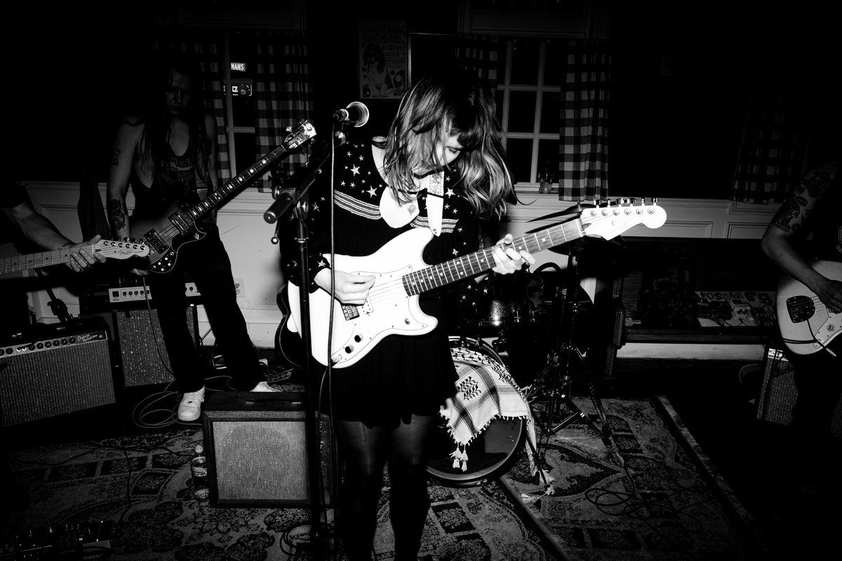 Wrothe live - guitar